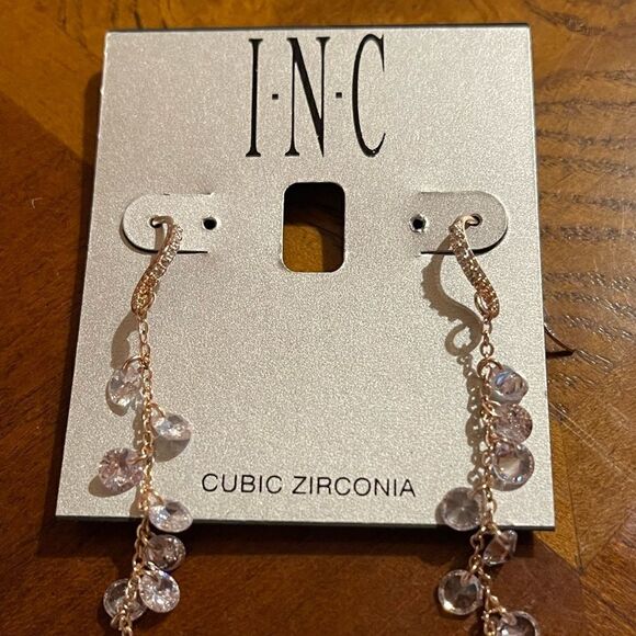 NWT INC International Concepts cubic zirconia gold tone long earrings - Picture 3 of 7